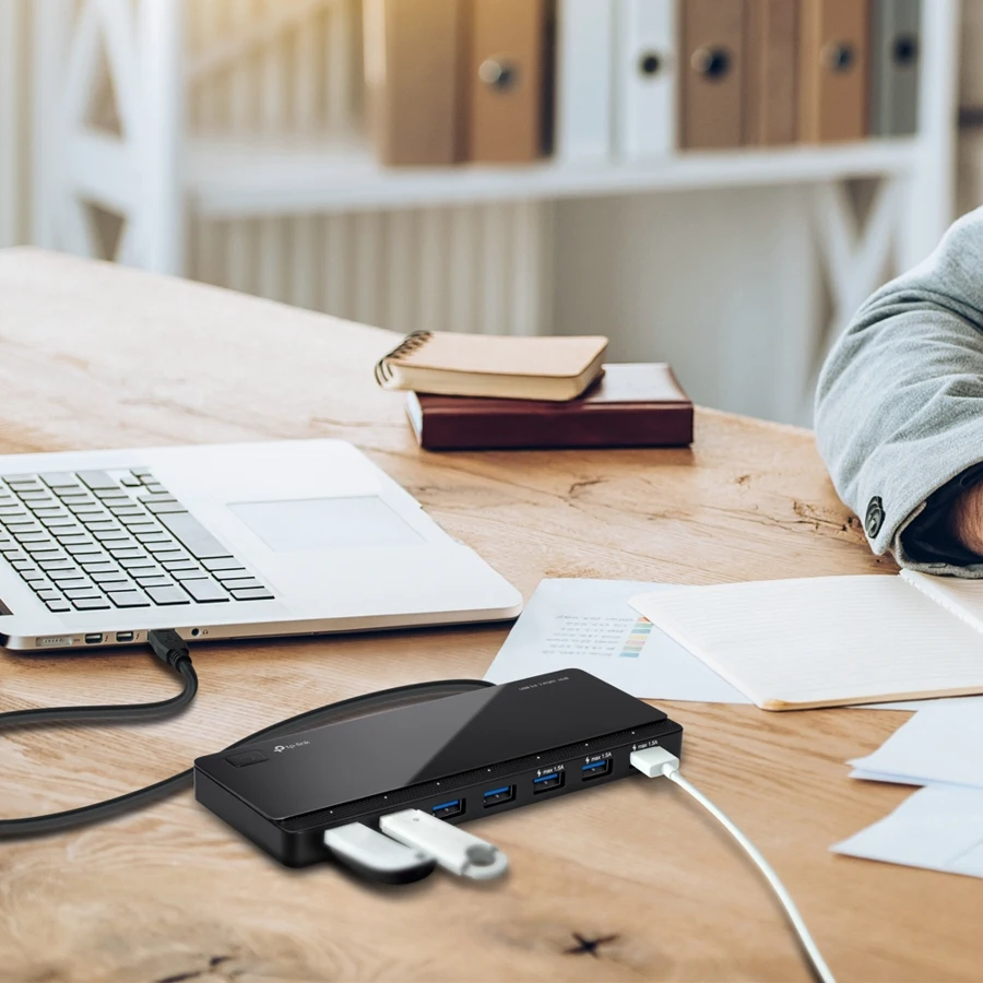 TP-Link UH700 seven-port powered USB 3.0 hub manufacturer reference
